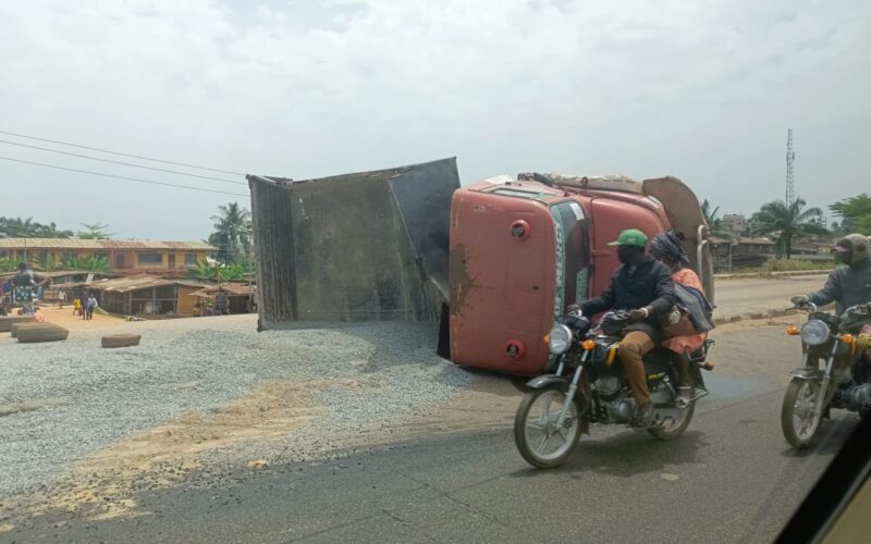 Truck Accident in Ondo: Several Critically Injured as Vehicle Rams Into Shop