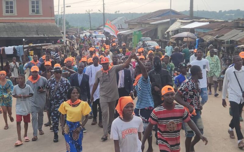 SDP Surge: Thousands Defect from APC, PDP in Ondo’s Okitipupa LGA